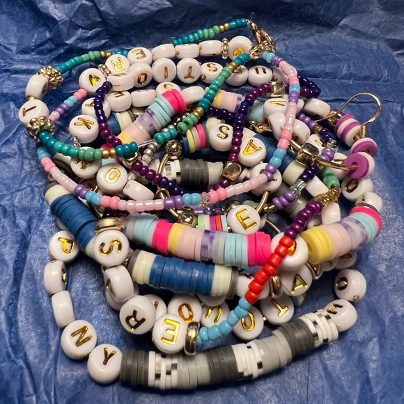 Folklore - Taylor Swift Bracelet - Picture 4 of 4